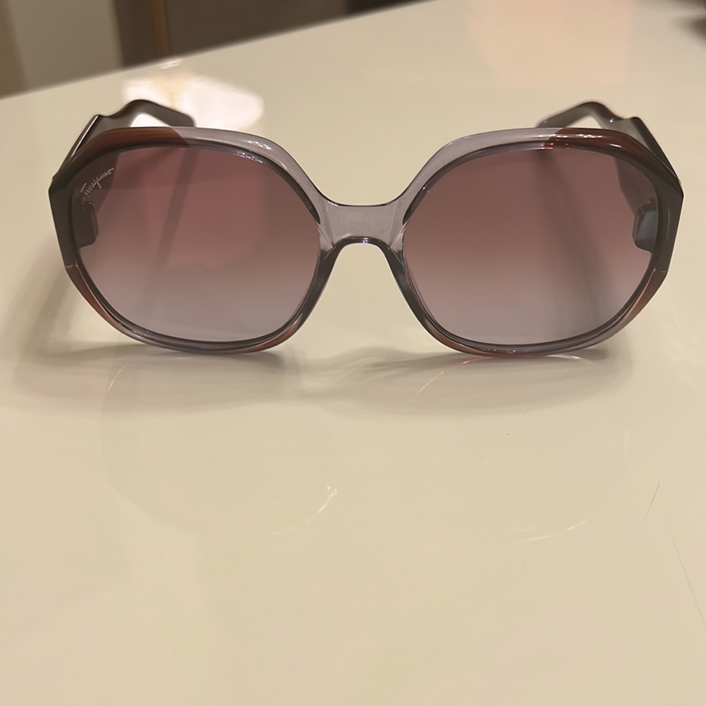 Salvatore Ferragamo™ - Picture 3 of 7